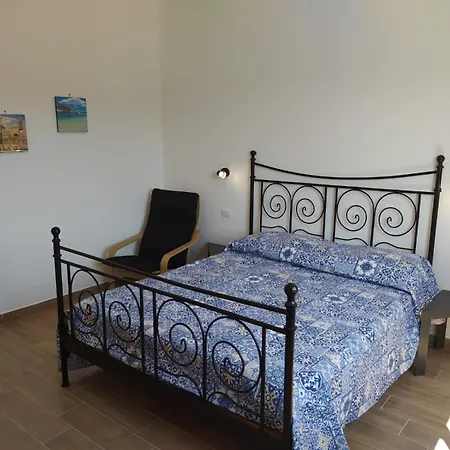 Bed & Breakfast Aziza House