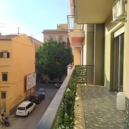 Aziza House Apartamento *